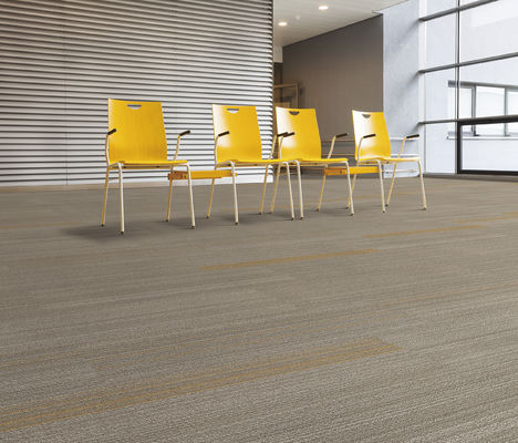 2024 Silverstone Beijing Carpet Tiles Peso total de 4500 g/m2 ± 3% con diseño Jacquard