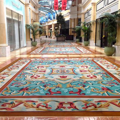 Impresión personalizada de material de nylon de fondo y tuftado Silverstone Alfombra de habitación de hotel para uso comercial