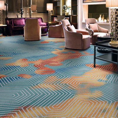 Planta de hotel de 5 estrellas de diseño personalizado Alfombra de Axminster con material de apoyo de yute / PP