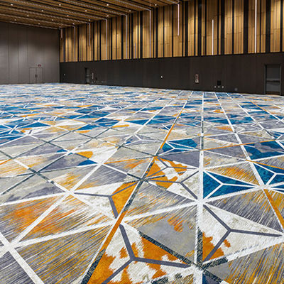 Color personalizado Wilton tejido 4m Roll Floral Patrón de pared a pared alfombra en 100% de nylon