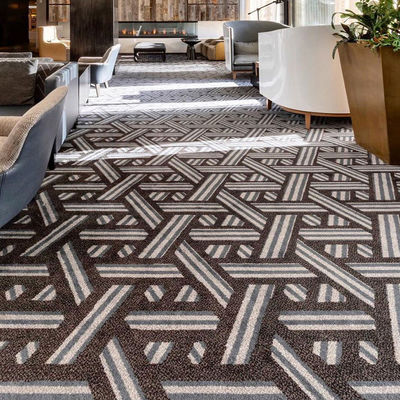 Alfombra de suelo de lana de lujo con patrón floral diseñado a medida para hoteles y cines