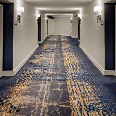 Alfombra de hotel impresa de nylon de pila media para pasillos personalizados y pisos de pared a pared