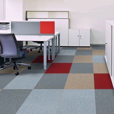 Carpetas cuadradas PET FRIENDLY Tapices Alfombras modulares 50x50 para oficinas Venta de alfombras comerciales