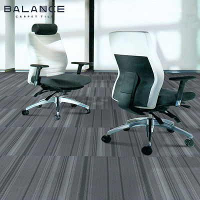 Alturas totales Aproximadamente 6.0 mm Alfombras de oficinas para salas comerciales 50x50 Resistente a manchas
