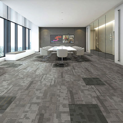 Salón comercial 50 X 50 Patrón de textura de nylon Moquete cuadrado Alfombras de alfombra para oficina