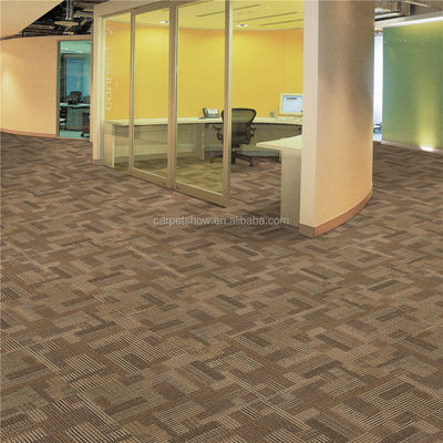 50x50 Tejas de alfombras de oficina con patrones impresos de jacquard hechos a mano y diseño antideslizante