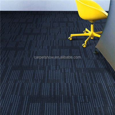 520 g/m2 de azulejos de alfombra de estilo costilla La elección perfecta para las empresas modernas en Malasia