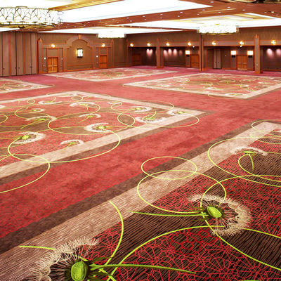Patrón de rompecabezas de color personalizado Alfombra de piso del hotel Axminster en amarillo y rojo