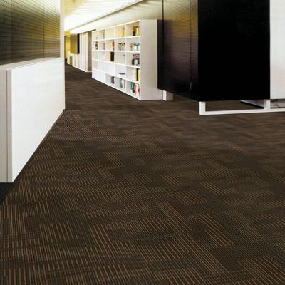 Hoteles modernos 100x100 PVC alfombras de alfombra con dormitorio para adolescentes y peso de pila 520g / m2