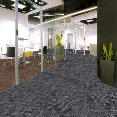 Hoteles modernos 100x100 PVC alfombras de alfombra con dormitorio para adolescentes y peso de pila 520g / m2