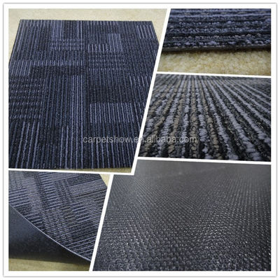 Construcción de varios niveles de estilo moderno Tejilla de alfombra gris para espacio de actuación teatral