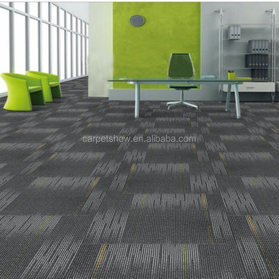 100*100 cm de tejas de oficina modulares de nylon con altura de pila de 4,5 mm para espacios comerciales
