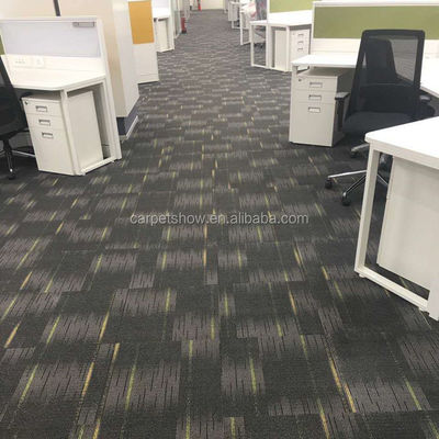 100*100 cm de tejas de oficina modulares de nylon con altura de pila de 4,5 mm para espacios comerciales