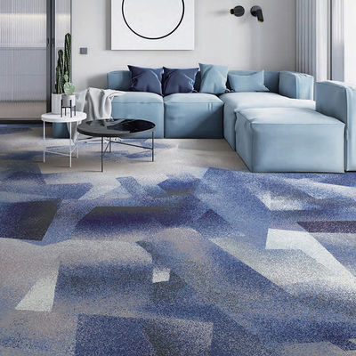 Alfombras de impresión de nylon hechas a medida para alfombras comerciales de escaleras en hoteles de 5 estrellas