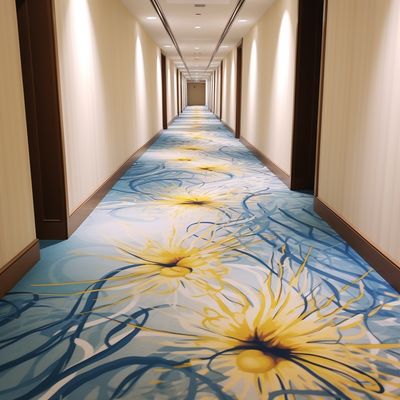 Alfombra de hotel Axminster antideslizante con tratamiento ignífugo y patrón abstracto