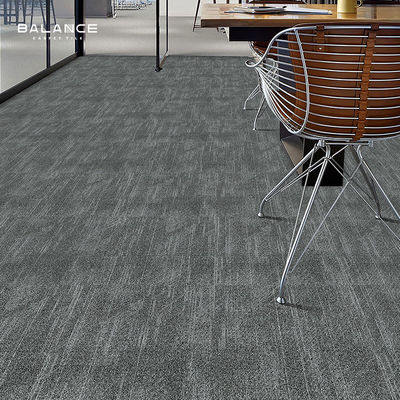 Display de pisos de oficinas Tejas de alfombra de PVC lavables 50*50 con peso de pila 5-600g/m2