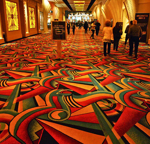 Alfombra de diseño de lujo hecha a máquina para pisos de salones de banquetes a prueba de fuego en hoteles