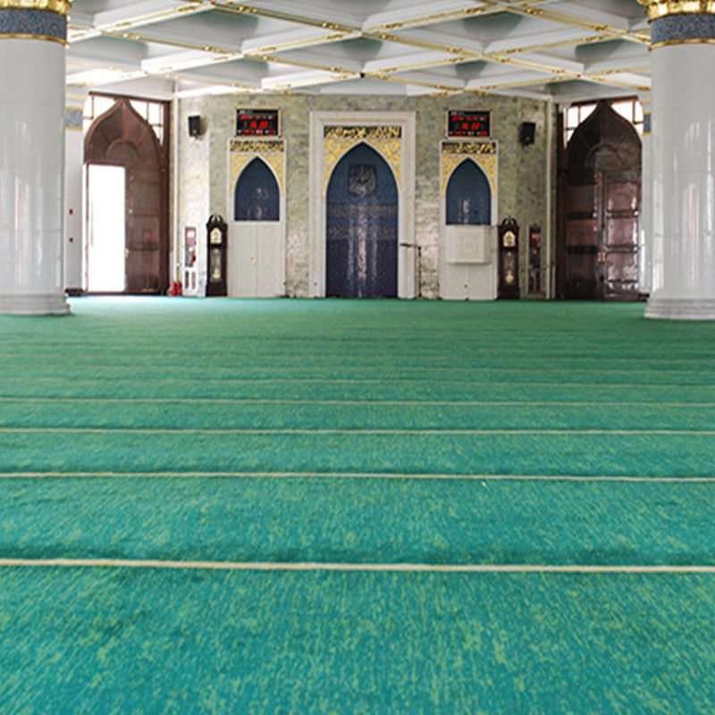 Rollo de alfombra de mezquita antimicrobiana para sala de oración musulmana de pared a pared de hilo de alfombra blanda