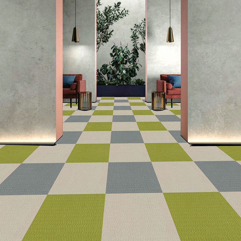 Pilas de cortes de nylon 100% 50*50 Tejas de alfombra para la mejora y renovación de pisos comerciales