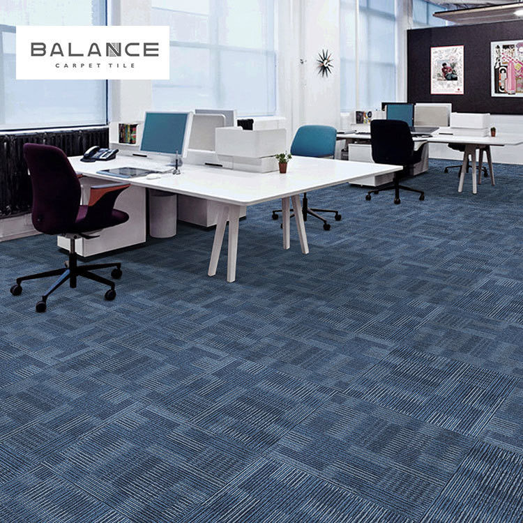 Mediana pila PET amigable para oficinas Oem Comercial 50x50 Tejas de alfombra para suelos modulares